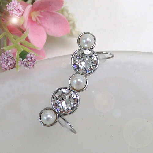 【メール便/送料無料】 淡水パール＆スワロフスキー イヤーカフ イヤークリップ 片耳用 淡水真珠 スワロフスキー 国産キャストパーツ使用 母の日 ギフトに プレゼントに