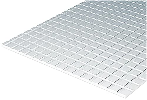 エバーグリーン スケールモデル プラシート タイル浅溝タイプ タイルサイズ6.3mm x 6.3mm 溝幅0.4mm 1枚入 模型用素材 70EG4516 タイルサイズ6.3mm x 6.3mm 溝幅0.4mm 全幅152.4mm x 全長304.8mm 1枚入 エバーグリーン スケールモデル Evergreen Scalemodels (アメリカ)輸入模型用素材 【JANコード】4548565278275 【状態】新品 【発送】1〜2営業日で発送（休業日除く）