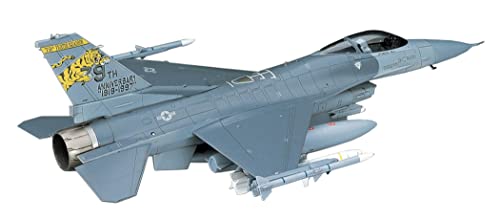 ハセガワ 1/72 アメリカ空軍 F-16CJ ブロック50 ファイティング ファルコン プラモデル D18 組み立て、塗装が必要なプラモデル。 別途、工具、塗料等が必要。 【JANコード】4967834014480 【状態】新品 【発送】1〜2営業日で発送（休業日除く）