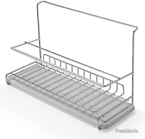 商品の特徴・?【アスベスト（石綿）不使用】アスベスト不検出が確約された珪藻土トレーを使用しております。日本国内検査機関にて証明済みで、ノンアスベストだからご家族でも安心してご使用いただけます。♪・?「乾きが早い！ボトルスタンド」水切れがいいこだわり設計、水筒乾燥の悩み解消！絶妙な角度で水筒を置けるので、倒れる心配もなく、水筒やボトルを効率よく乾燥することが可能です。また、水筒やコップの定位置ができるのでキッチンもスッキリしました。水切りスタンドを取り入れることで、水筒やボトルの乾燥が便利になります。・?「2段構造・超吸水珪藻土トレー付」置き分けできる2段構造で、ボトルは上段、フタ等の小物下段にペアに収納できます。フタやパッキンも同時に乾かすことができるのもうれしいポイントです。使用時に水が垂れてくるのが気になることなく、水筒から落ちる水滴をサッと吸水してくれる珪藻土トレー付！吸水・速乾性に優れるうえ、カビ菌の繁殖抑制の働き促したり消臭作用もあります。※トレーは分解可能です。・「ステンレス製・お手入れもラク」ステンレスは、カビ・ぬめりに強く耐久性が高いのが特徴です。本体はさらに耐食性の高い18‐8ステンレス製の水切りスタンドです。錆びにくく丈夫、光沢のある見た目は、清潔感がありシックな印象を与えます。水垢も付きにくく、サッとひと拭きで落とせるお手入れ簡単なボトルスタンドごです。・?「スリム幅・省スペース性もアリ」幅がわずか12cmスリムだとコップや水筒を縦型収納しやすく、水切れも早い！スリムサイズなのでどこに置いても邪魔になりません。ボトルスタンドは水筒やペットボトル以外に、哺乳瓶やパーツ類などの水切りにも対応。お客様都合のキャンセルはお控えください。また他モールにて併売を行っており、Amazon 社のFBA マルチチャネルサービスを一部活用しております。梱包にAmazon ロゴの記載やAmazonの配達員が商品をお届け、また置き配になる可能性がございますので予めご了承ください。