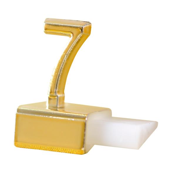 プライスを立体表示次世代のプライサー。高級感を出したブランディングにオススメですジョイントを結合させるだけでOKの簡単プライサー。目を引く立体表示でアピール効果も抜群です。■種別／7■素材／ABS樹脂■入数／20個■備考／ ○透明袋に入っています。 メーカー・委託先在庫のため在庫確認が必要な商品です。予期せぬ欠品・廃番の可能性がございます。