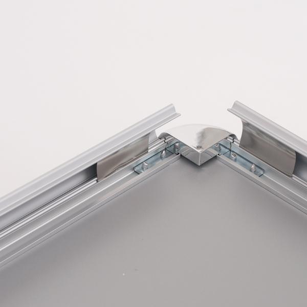 ポスターフレーム B1 メディアグリップ (MG-44R) 屋外B1サイズ シルバー/ 額縁 額 ポスターパネル グリップ 看板 表 壁固定 前開き フロントオープン 店舗 飲食店 銀 ポスター フレーム 店舗用 掲示板 パネルフレーム