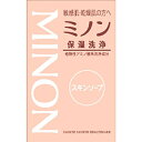 ミノン スキンソープ 80g 商品説明 『ミノン スキンソープ 80g』 植物性アミノ酸系洗浄成分配合、肌本来のうるおいを落としすぎず、余分な負担をかけにくい洗顔石鹸です。製薬会社が皮膚科学に基づいて開発した低刺激性処方。無着色、無香料、弱酸性です。 原材料など 商品名 ミノン スキンソープ 80g 原材料 パーム脂肪酸グルタミン酸Na、水、セタノール、酸化チタン、EDTA-2Na 販売者 第一三共ヘルスケア ご使用方法 水又はぬるま湯でよく泡立ててご使用ください。その後、よく洗い流してください。 ご使用上の注意 ●お肌に合わないときや、傷やはれもの・湿しん等、異常のある部位にはお使いにならないで下さい。●使用中や使用後、皮膚に赤み・はれ・かゆみ・刺激等や目の異常があらわれた場合は使用を中止し、専門医等に相談して下さい。そのまま使用を続けますと症状を悪化させることがあります。●目に入らないようご注意下さい。万一、目に入った場合は、すぐに水又はぬるま湯で洗い流して下さい。●乳幼児の手の届かない所に保管して下さい。●直射日光の当たる所や極端に高温又は低温の所には保管しないで下さい。●本品は水に溶けやすいので、ご使用後は水切れをよくして保存して下さい。 お問い合わせ先 第一三共ヘルスケア株式会社 お客様相談室0120-337-336 広告文責 株式会社プログレシブクルー072-265-0007 区分 バス用品ミノン スキンソープ 80g　×3個セット