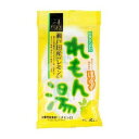 今岡製菓れもん湯 15gX6袋入 商品説明 『今岡製菓れもん湯 15gX6袋入』 ■広島県瀬戸田町産の生レモンを丸ごと（果皮・果肉も）使用しております。 ■1杯分にビタミンCを約730mg配合しています。 【今岡製菓れもん湯 15gX6袋入　詳細】 （1袋分(15g)あたり） エネルギー 60kcaL たんぱく質 0g 脂質 0g 炭水化物 14.9g ナトリウム 0mg ビタミンC 570mg カリウム 2.6mg 原材料など 商品名 今岡製菓れもん湯 15gX6袋入 原材料もしくは全成分 砂糖、レモン、ビタミンC、香料 保存方法 ・直射日光の当たらない湿気の少ない涼しい所に 　保管してください。 ・小児の手の届かない所に保管してください。 ・使用期限をすぎた製品は、使用しないでください。 販売者 今岡製菓 〒722-0212 広島県尾道市美ノ郷町本郷新池田455-9 TEL:0848-48-4111 ご使用方法 （1）本品1袋をカップに入れます。（2）熱湯、または冷水約100mLをそそぎ、よく溶かしてお召しあがりください。※お好みにより熱湯、または冷水の量を加減してお召しあがりください。 ご使用上の注意 ※熱湯使用の際、やけどをしないようにご注意ください。 ※開封後はお早めにお召しあがりください。 ※レモン本来の味を残すため、レモン果実を皮までまるごと 使用しています。 そのため果皮に含まれるオイル由来の独特のにおいがしたり、 製品の色が濃く変化することがありますが品質には 問題ありません。 ・本品は、多量摂取により疾病が治癒したり、 より健康が増進するものではありません。 ※1日の摂取目安量を守ってください。 ・本品は、特定保健用食品と異なり、厚生労働大臣により 個別審査を受けたものではありません。 ・レモン果実をまるごと(果皮・果肉・種)使用しております。 製品中の不溶解物(黄色、茶褐色、黒など)は、 レモン果実由来のものです。 ※異物ではありませんので、ご安心してお召しあがりください。 広告文責 株式会社プログレシブクルー072-265-0007 区分 食品今岡製菓れもん湯 15gX6袋入　×40個セット　1ケース分　