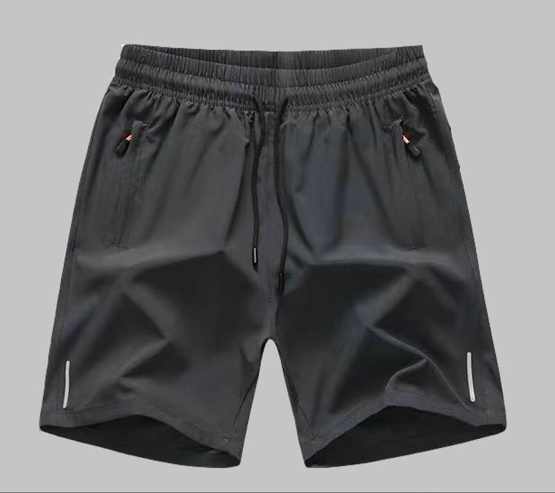 サイズ M L XL 2XL 3XL 4XL 5XL サイズについての説明 M 着丈42cm ヒップ100cm 股上26cmL 着丈45.5cm ヒップ104cm 股上27cmXL 着丈47cm ヒップ108cm 股上28cm2XL 着丈49cm ヒップ112cm 股上29cm3XL 着丈50.5cm ヒップ116cm 股上30cm4XL 着丈52cm ヒップ120cm 股上31cm5XL 着丈54cm ヒップ124cm 股上32cm 素材 ポリエステル 色 ブラック ブルー グレー 備考 ●サイズ詳細等の測り方はスタッフ間で統一、徹底はしておりますが、実寸は商品によって若干の誤差(1cm～3cm )がある場合がございますので、予めご了承ください。 ●製造ロットにより、細部形状の違いや、同色でも色味に多少の誤差が生じます。 ●パッケージは改良のため予告なく仕様を変更する場合があります。 ▼商品の色は、撮影時の光や、お客様のモニターの色具合などにより、実際の商品と異なる場合がございます。あらかじめ、ご了承ください。 ▼生地の特性上、やや匂いが強く感じられるものもございます。数日のご使用や陰干しなどで気になる匂いはほとんど感じられなくなります。 ▼同じ商品でも生産時期により形やサイズ、カラーに多少の誤差が生じる場合もございます。 ▼他店舗でも在庫を共有して販売をしている為、受注後欠品となる場合もございます。予め、ご了承お願い申し上げます。 ▼出荷前に全て検品を行っておりますが、万が一商品に不具合があった場合は、お問い合わせフォームまたはメールよりご連絡頂けます様お願い申し上げます。速やかに対応致しますのでご安心ください。