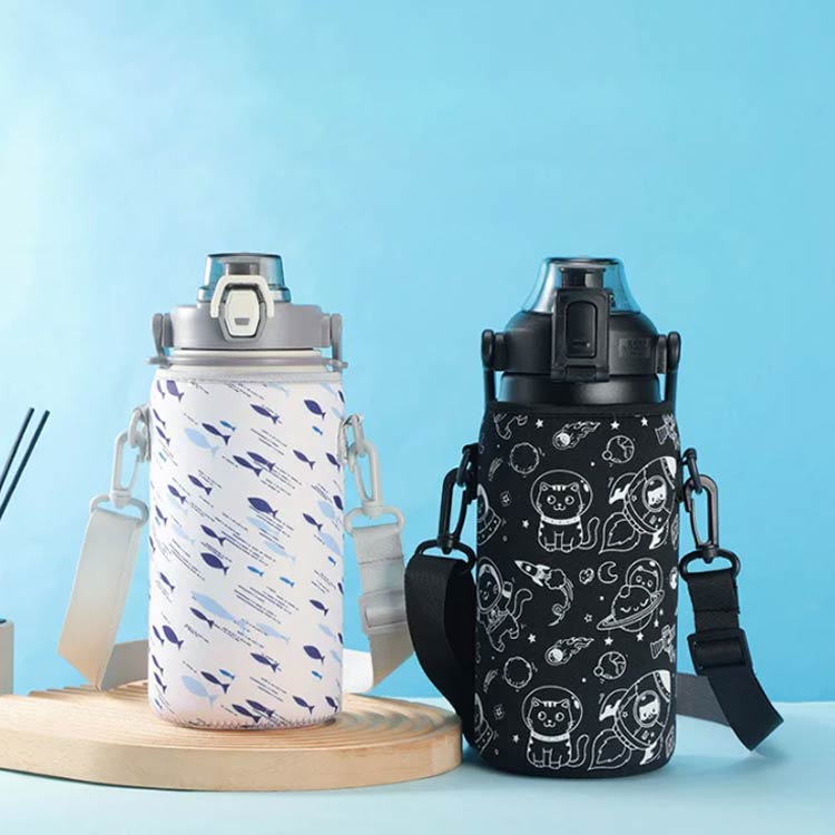 水筒カバー ボトルカバー ショルダー ボトルホルダー 水筒ホルダー ボトルケース 水筒ケース マグボトルカバー 肩掛け 子供 大人 持ち運び ショルダー ドリンクホルダー ペットボトルカバー 小学生 ストラップ サイズ調整可 キャンプ 学校 アウトドア 遠足 送料無料 3