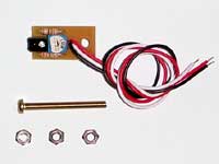 反射型の赤外線センサー(最適距離 6-10mm)。ライントレーサーに最適です。・取り付けビス、説明図付き