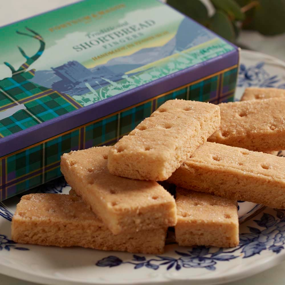 楽天shop ukフォートナム＆メイソン Fortnum&Mason Traditional Shortbread Fingers, 160g ショートブレッド フィンガー ビスケット イギリス土産 クッキー ギフト【英国直送品】