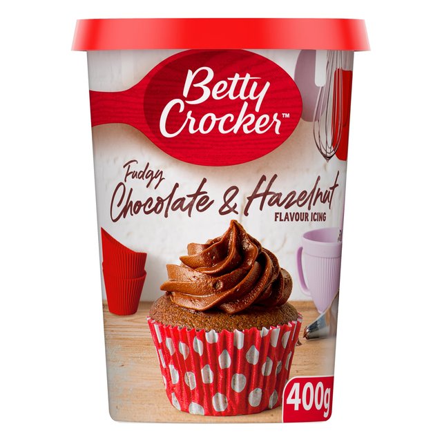 Betty Crocker Fudgy Chocolate & Hazelnut Flavour Icing 400g xeB NbJ[ t@bW[ `R[gw[[ibc t[o[ ACVO 400g