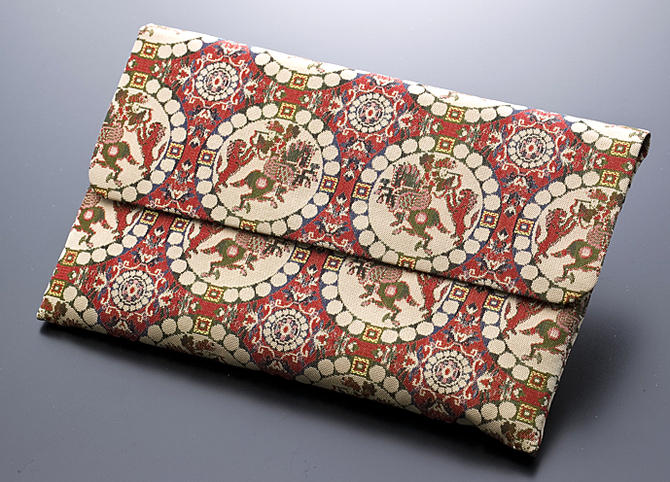 数珠袋 数珠入れ 念珠入れ 高級金襴 正絹 龍村絹織物 獅子狩文錦 大きめサイズ 男女兼用 化粧箱入 日本製