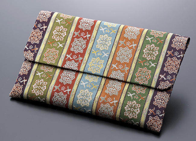 数珠袋 数珠入れ 念珠入れ 高級金襴 正絹 龍村絹織物 唐花雙鳥長斑錦 大きめサイズ 男女兼用 化粧箱入 日本製