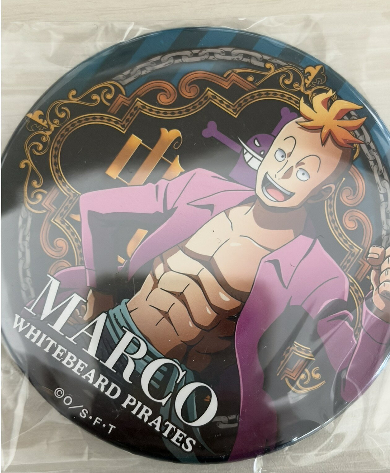 ワンピース 20周年記念 とるパカ 缶バッジ マルコ ONE PIECE』バースデイ缶バッジ マルコ BD4: アクセサリー