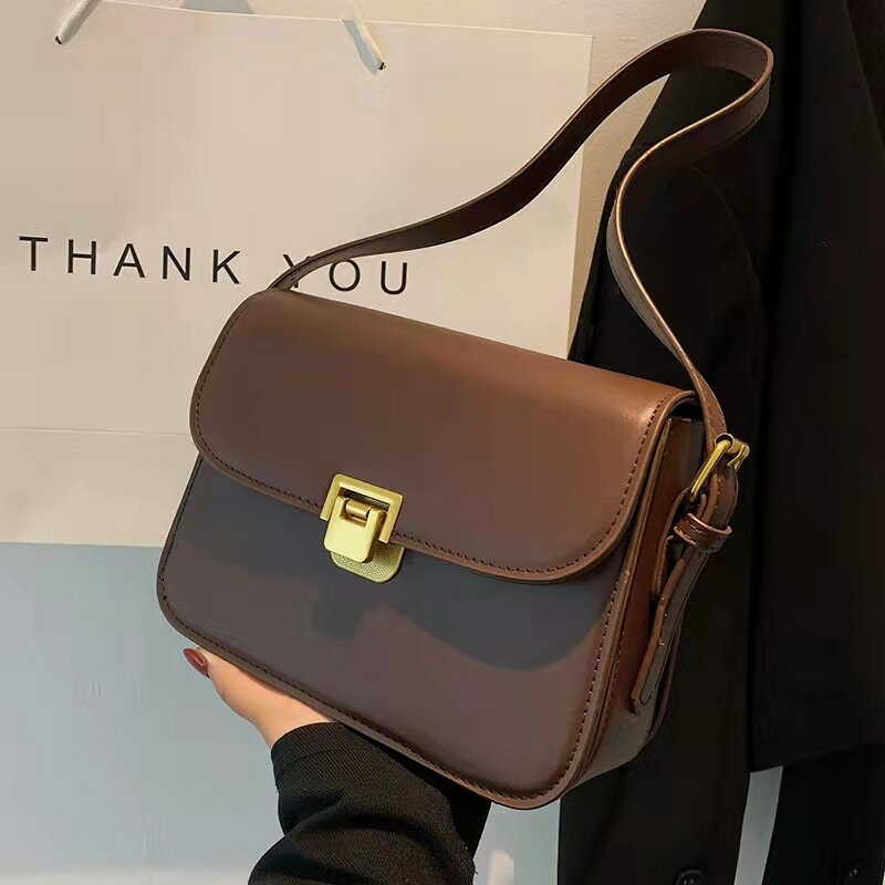 Rakuten - ショルダーバッグ PU レディース 無地 通勤 肩掛け おしゃれ 上品 大人 ポシェット 手提げバッグ 斜めがけ 2wayバッグ 鞄 シンプル 普段使い バッグ コンパクト 人気 小物 女の子 韓国風