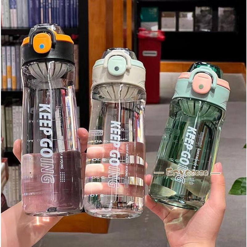 水筒 直飲み 軽い 便利 通勤 500ml 650ml 800ml 体操 ヨガ トレーニング プラスチック 運動水筒 スポーツ コップ ボトル アウトドア