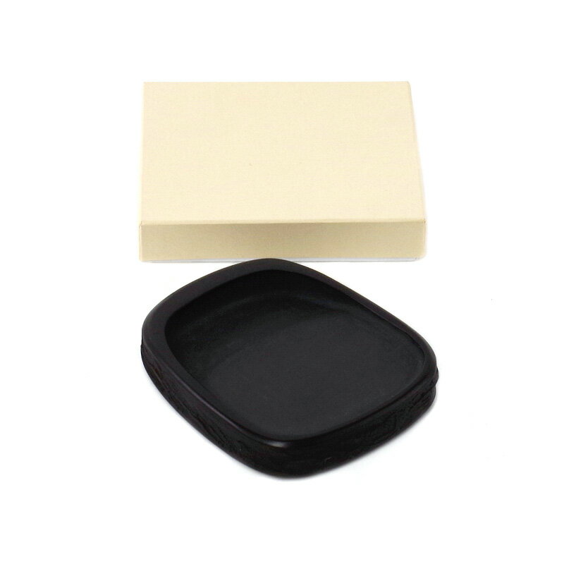 【商品ローマ字】ogatsu kakoken【商品サイズ】9.9×10.5×1.7cm＃硯/＃実用書/＃かな用/＃雄勝加工/＃彫刻無/＃小町硯/＃楕円型/＃4吋/＃3号