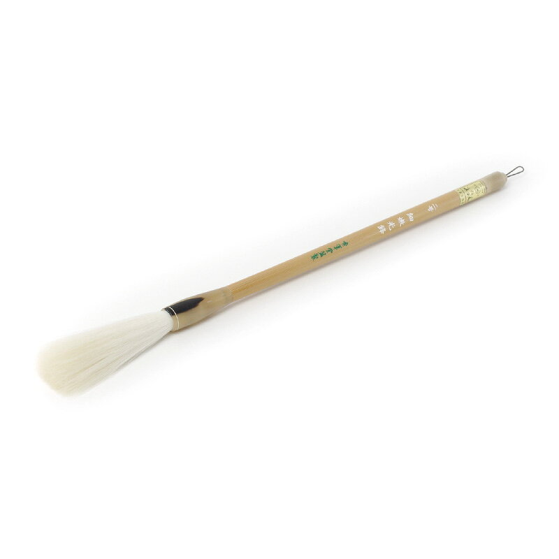 【商品ローマ字】saidonkoho size 2【メーカー】秀筆堂【用途】半紙2字・半切2〜3行・近代詩文【毛質】羊【穂の大きさ】Φ13.0×83mm【商品サイズ】Φ12×370mm＃筆/＃高級羊毛筆/＃調和体・近代詩文書向き/＃秀筆堂/＃細嫩光鋒（先揃え筆）/＃2号/＃単毛/＃高級羊毛（単毛）/＃細嫩光鋒（先揃え筆）/＃穂径Φ10mm-Φ15mm未満/＃中級〜上級者向き最高級の羊毛「細嫩光鋒(サイドンコウコウ)」を使用して製造された先揃え筆です。半紙2字・半切2〜3行・近代詩文用向き。大作作品に向いています。「石楠花」より更に繊細で上質な毛質で、程良い弾力とバネがあり墨含みもよく重厚感もあり、上品な線質を表現できます。*「先揃え(サキゾロエ)｣とは穂先の毛揃えが綺麗に揃っている筆のことで、穂先にボリュームがあるのが特長です。先寄せ(サキヨセ)とも呼ばれます。　　　　　　　　　