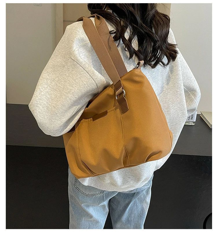 ショルダーバッグ トートバッグ レディース/メンズ 春夏 キャンパスバッグ かばん トートバッグ 肩掛けバッグ 韓国風 A4対応 PC収納 ポーチ おしゃれ ショルダーバッグ 大容量 軽い