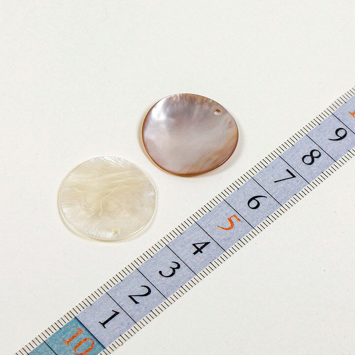 【在庫限り】シェルパーツ 丸 1穴 25mm 1ヶ | ビーズ パーツ シェル 貝 丸 ラウン...