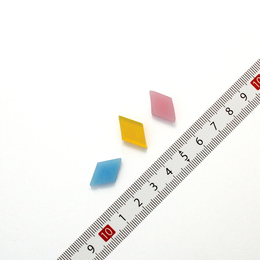 手芸材料の通信販売 シュゲールのモザイクガラス 菱形 ミックス 1.2×1.8cm 約50g入 | モザイクタイル モザイククラフト モザイクアート ひし形 12×18mm タイル ガラス｜アングル2