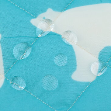 kippis シロクマ ナイロンキルト 50cm カットクロス|生地 布 布地 はぎれ カット布 カットクロス キッピス 北欧風 北欧柄 北欧テイスト 撥水 はっ水 キルティング キルティング加工 キルト しろくま