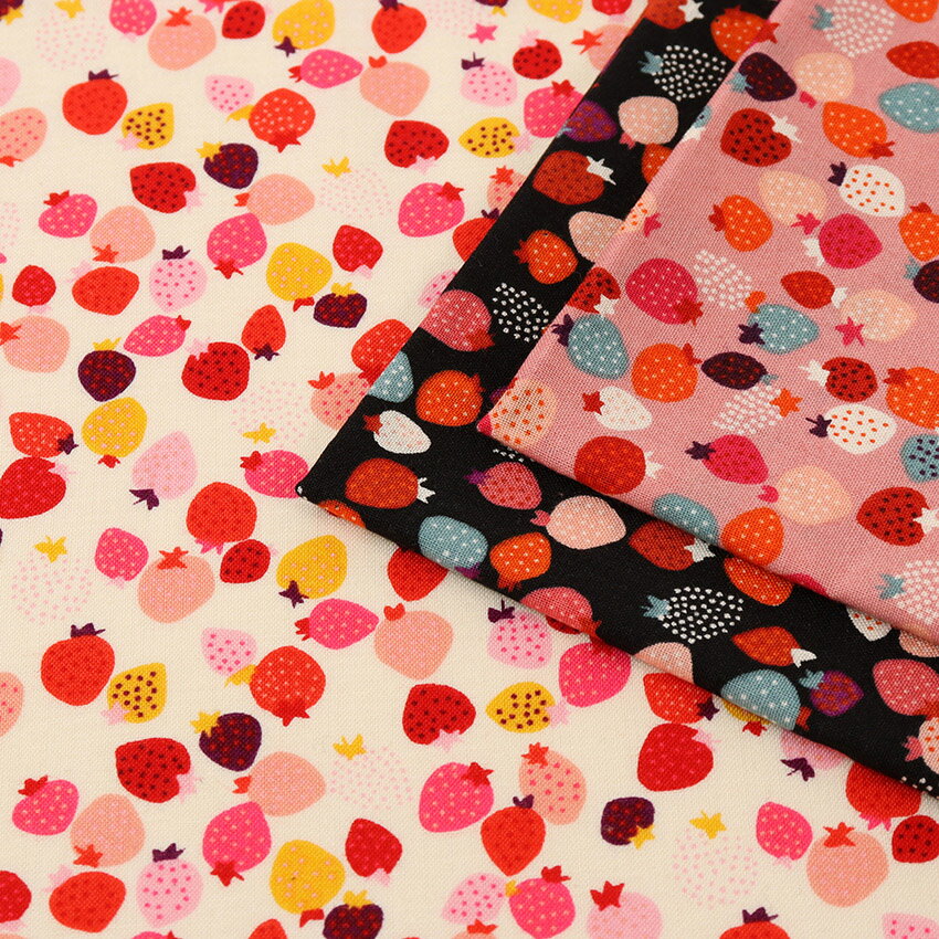 little Pocket ミニストロベリー スケア 50cm単位 | 切売り 切り売り 生地 布 布地 コットン100％ SEVENBERRY セブンベリー いちご イチゴ 苺 果物柄 フルーツ柄 薄手 薄地 かわいい 入園 入学 通園 通学 グッズ ストロベリー 昭和レトロ レトロ