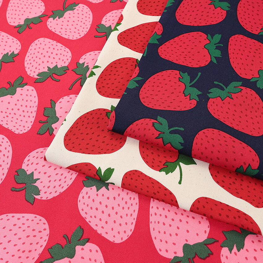 Strawberry Party! いちごビッグ オックス 50cm単位 | 切売り 切り売り 生地 布 布地 コットン100％ 大柄 丈夫 果物柄 フルーツ柄 通園 通学 新学期 グッズ ストロベリーパーティ- イチゴ 苺 かわいい 入園 入学 レトロ
