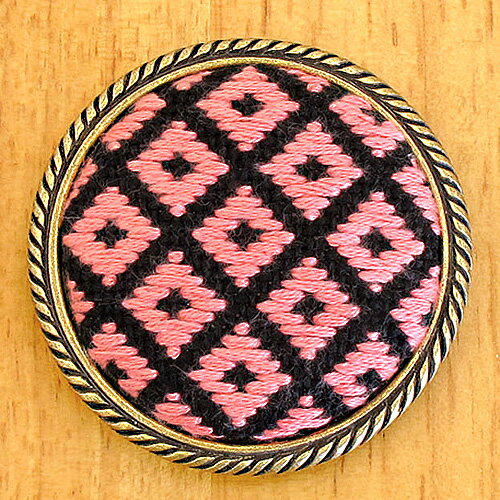 刺繍 刺しゅうキット オリムパス こぎん刺し こぎんキット ブローチ（黒）【メール便可】 | 刺し子 キ..