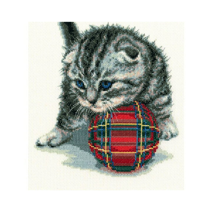 刺繍 RTO PLAYFUL KITTEN M708 小猫と毛糸玉