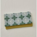 刺しゅうキット 地刺し カードケース ヤツデの花 ししゅう 刺繍 shishu NO.2326 (取り寄せ品) (メール便可)