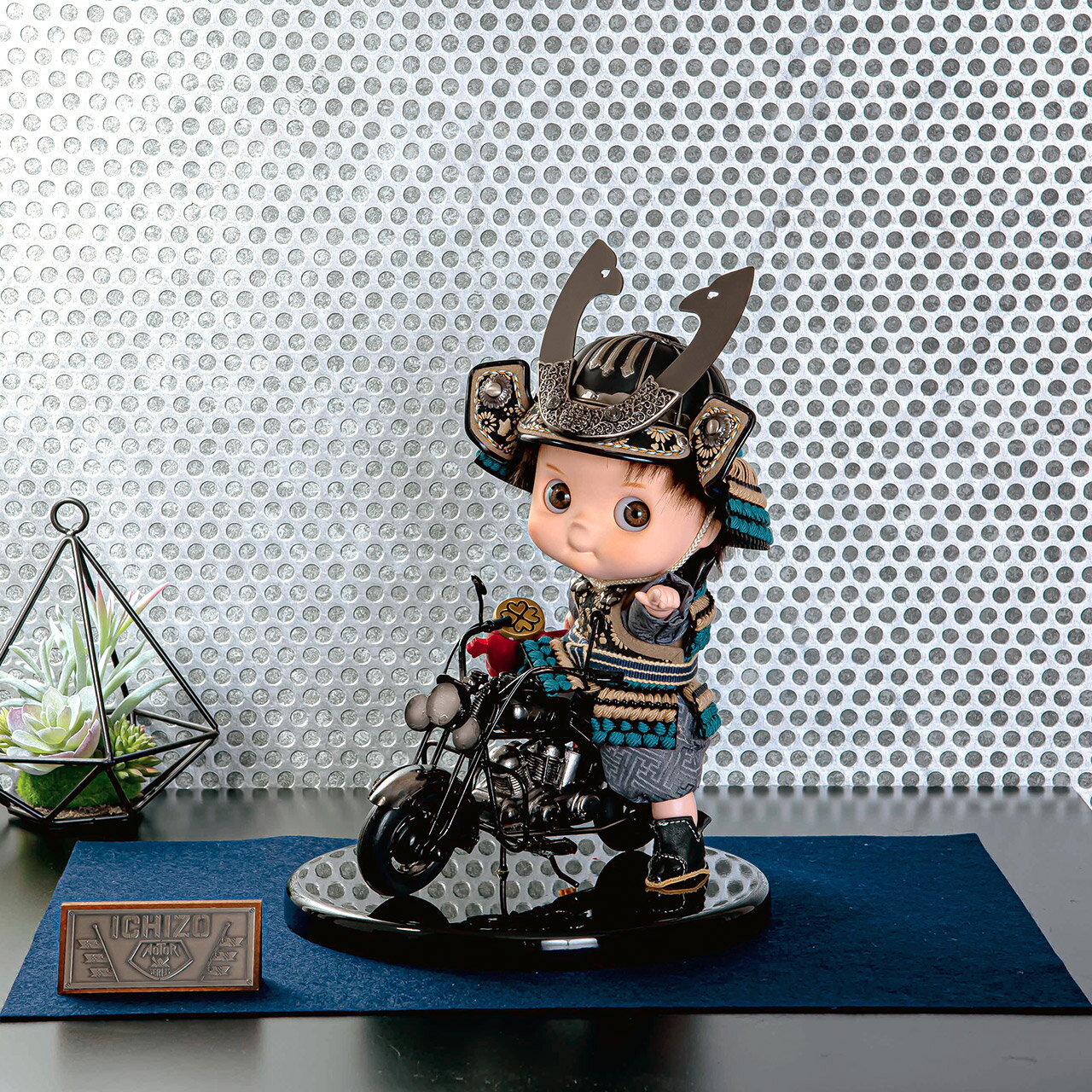 五月人形 5月人形 鎧 鎧兜 2025年 手作り 初節句 子供大将 武者人形 鎧武者 バイク ライダー カッコイイ 可愛い 送料無料 コンパクト ミニ 平飾り ...