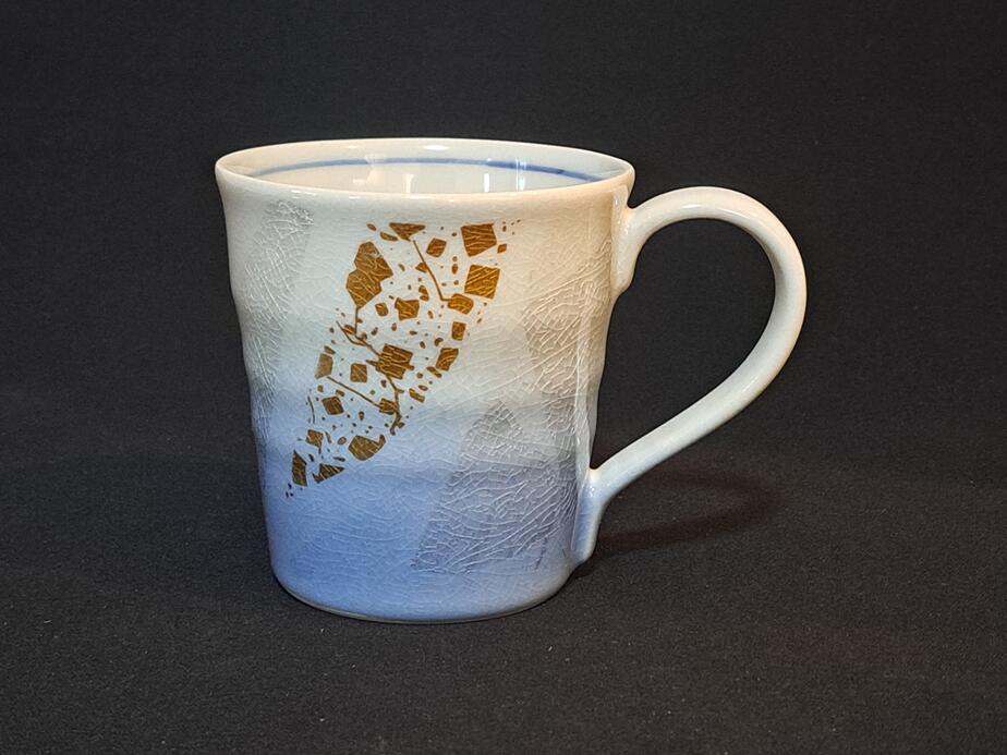 【九谷焼】　マグカップ(マイカップ、磁気）　銀彩金ちらし