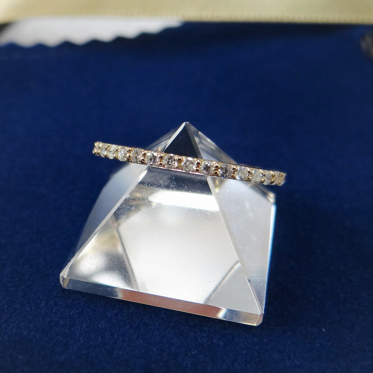 K18YG 天然ダイヤモンドを敷き詰めた上品でシンプルなフルエタニティのダイヤモンドリング 0.46ct 9号 華奢 重ね付け