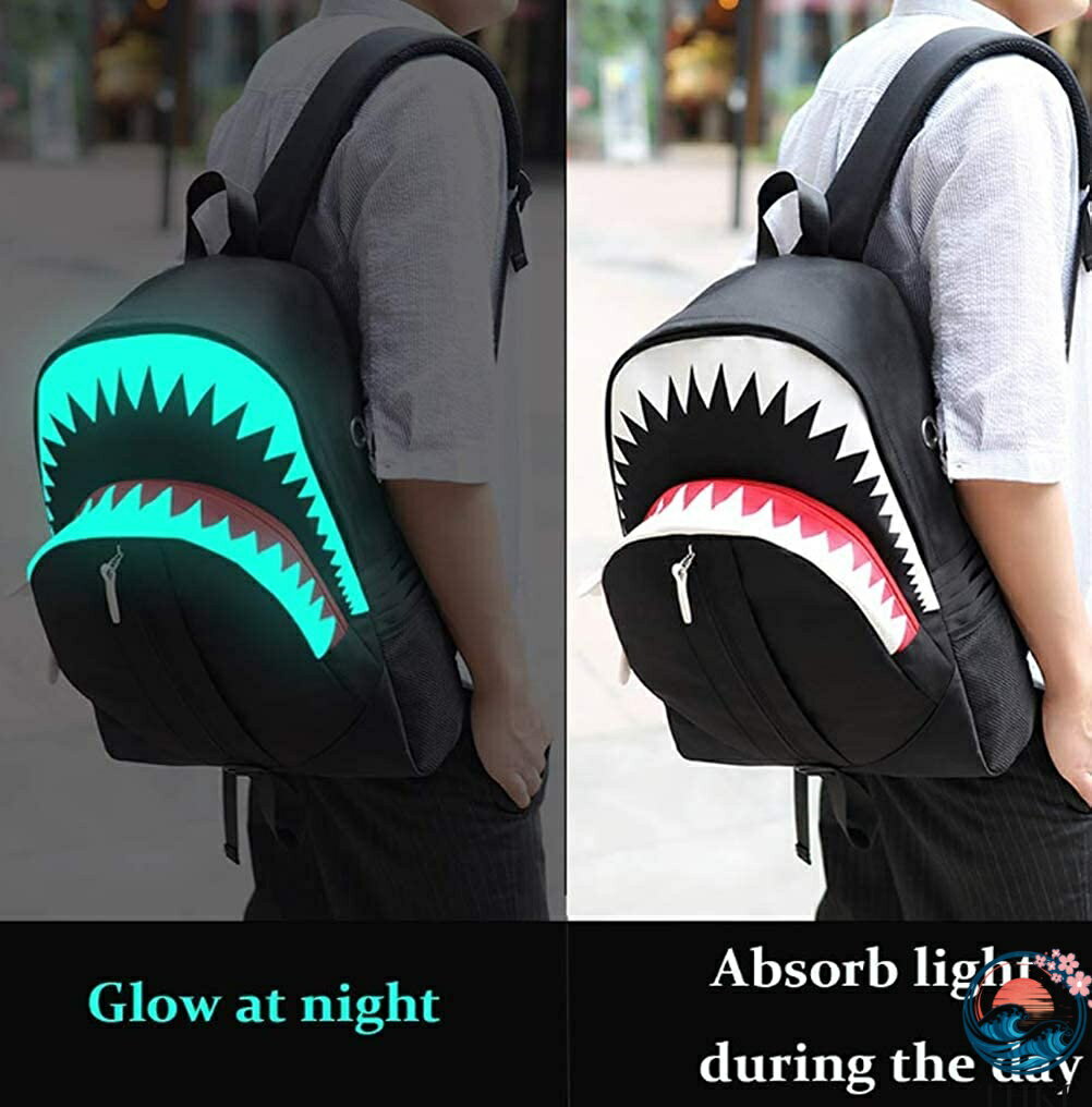 【全品2点で5%OFF】リュックサック デイバッグ メンズ レディース 男女兼用 軽量 大容量 派手 大きめ キッズ 子供 かわいい 通学 おしゃれ 個性派 a4 おもしろ 鮫 派手カワ バッグ サック バックパック 鞄 黒 ブラック シャークリュック