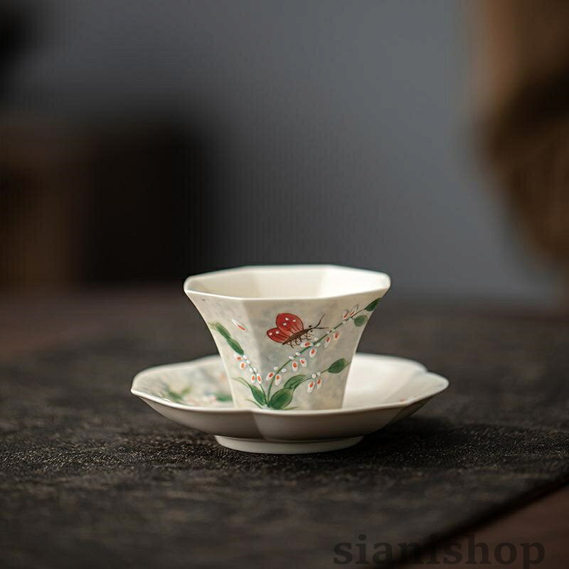 ・スタイル: 中国風、清新萌趣・柄: 手描き文心蘭・形状: 八角杯・商品バリエーション: 八角杯、八角杯+杯 、八角杯【礼盒装】、八角杯+杯 【礼盒装】、八角杯+杯 【対カップ礼盒装】茶杯 女性用 手描き 文心蘭柄 八角形 キッチン用品 食器 調理器具 続々登場 A:手描き文心蘭八角杯 B:手描き文心蘭八角杯+コースタ C:手描き文心蘭八角杯礼箱 D:手描き文心蘭八角杯+コースタ E:手描き文心蘭八角杯+コースタ