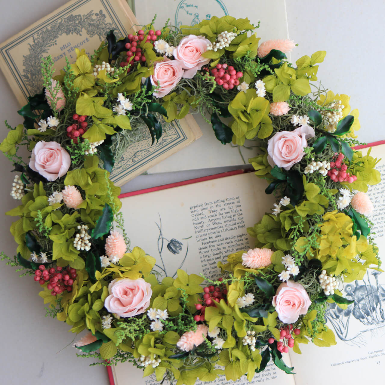 【約直径27cm】 フェアリーリース ◆ プリザーブドフラワー リース ピンク グリーン プレゼント 新築祝..