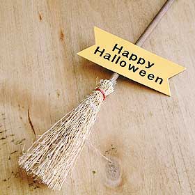 魔女のホウキオーナメント