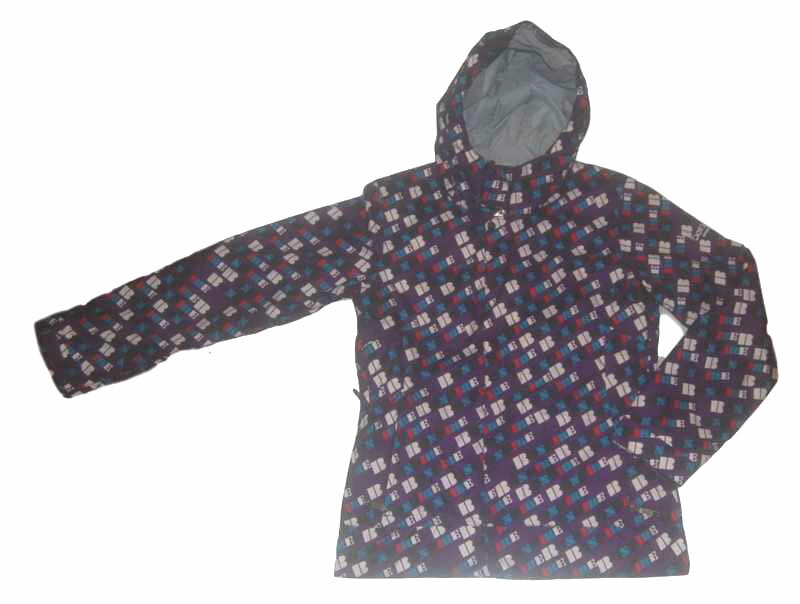 BONFIRE CHROMA JACKETボンファイヤー クロマジャケットBLACKWOMWN'S 耐水圧7000mmですが、数字以上に防水性がよいです!