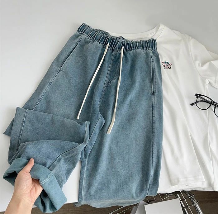 Rakuten - デニム ワイドパンツ レディース デニムパンツ ひんやり パンツ 夏 ジーン ボトムス 落ち感 リラックス ウエストゴム ジーパン 薄手 長ズボン イージーパンツ ふんわり ゆったり 大人 きれいめ ゆる 楽ちん ブルー