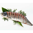 【ポイント5倍! マラソン期間】 北海道産 新巻鮭半身姿切身 700g 北海道で水揚げされた秋鮭を前浜の石狩の加工場で新巻の製品加工まで一貫製造された新巻鮭 半...