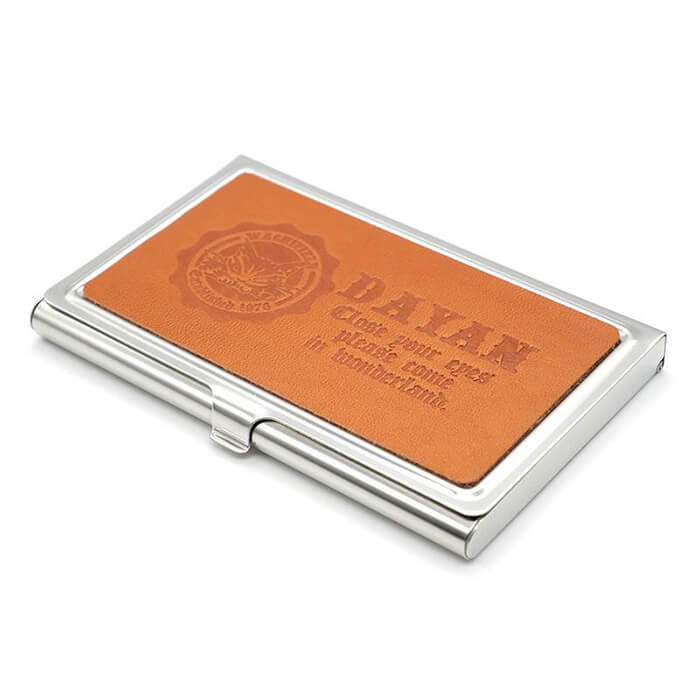 SIESTA webのわちふぃーるど（Wachifield）／ステンレスカードケース（キャメル）ダヤン 猫 wf202507aSIESTA｜アングル3