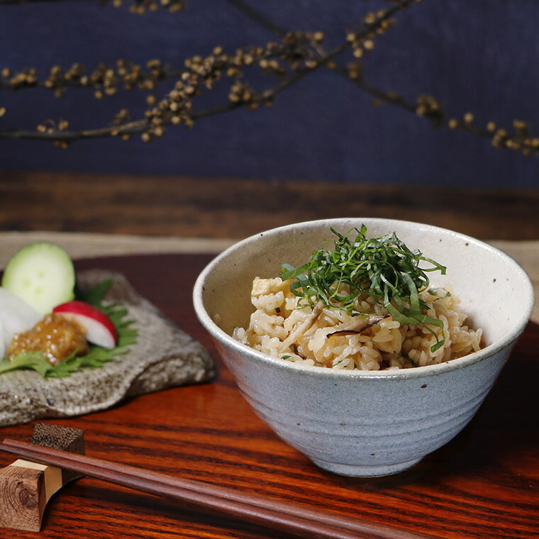 信楽焼 飯碗 お茶碗 おしゃれ 食器 飯茶碗 和食器 中鉢 陶器 ボウル 和風 結婚祝い 茶碗 飯椀 食器 彩雲(青)飯碗 w409-05