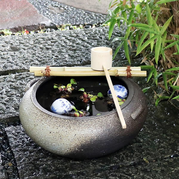 楽天市場】つくばい(植木鉢・プランター|ガーデニング・農業 楽天市場】つくばい(植木鉢・プランター|ガーデニング・農業