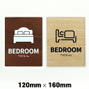 商品詳細 商品名 木製サインプレート デザイン BEDROOM(ベッドルーム) サイズ 120x160mm 厚み5mm (商品によっては2~3mm程度誤差が生じる可能性があります) 材質 木製 カラー メイプル/ウォールナット(オプションで選択) 重量 約80g セット内容 ルームサイン1種/両面テープ付き 商品特徴 木製のオシャレなウッドサインプレートです。 温もりあるウッドとお洒落なフォントを利用し、どんな場所にもあうルームプレートを再現しました。 メイプルとウォールナットの2カラーで、ビンテージ感やナチュラル感を演出します。 100％天然木材を使用しているので、木目シールにはない自然のぬくもりを感じることのできる1枚になっています。 ※原木を使用している為、イメージ写真と木目が異なる場合がございます。 ※レイザーでカットしているため側面が炭化しております。 ※ニス加工をおこなっていますが、ご使用環境によっては膨張・収縮・反り・曲がり等が生じる可能性があります(屋内推奨商品)。 注意事項 ・当店でご購入された商品は、原則として、「個人輸入」としての取り扱いになり、韓国からお客様のもとへ直送されます。 ・通関時に関税・輸入消費税が課税される可能性があります。 ・課税額はご注文時には確定しておらず、通関時に確定しますので、商品の受け取り時に着払いでお支払いください。 詳細はこちらご確認下さい。 ・個人輸入される商品は、全てご注文者自身の「個人使用・個人消費」が前提となりますので、ご注文された商品を第三者へ譲渡・転売することは法律で禁止されております。 ・一部商品は国内の提携先倉庫から配送されます。 ・国内配送の商品は国内でのお買い物と同じく消費税が発生いたします。関税はかかりません。 ＊色がある場合、モニターの発色の具合によって実際のものと色が異なる場合がある。