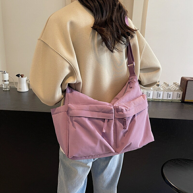 Rakuten - トートバッグ レディース 大きめ a4 布 通勤 通学 大容量 おしゃれ 人気 シンプル 旅行 2way ショルダーバッグ 軽い かわいい 軽量 肩掛け（1ヶ）