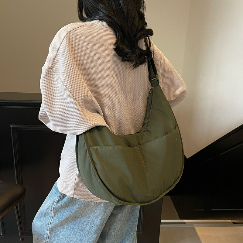 Shoulder Bags - ショルダーバッグ レディース 斜めがけ 大人 大きめ 軽量 a4 大容量 大人 通勤バッグ 柔らかい 肩掛け ビッグショルダーバッグ 春夏 夏バッグ（1ヶ）