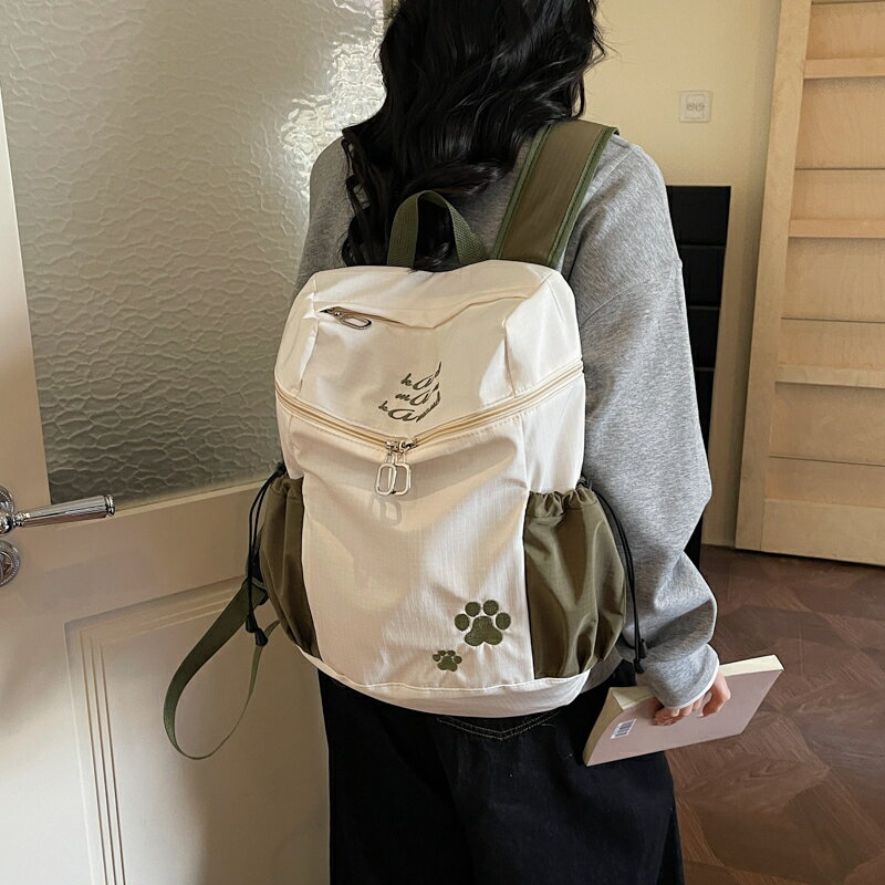 Rakuten - リュックサック 学生 ビジネスバッグ 大容量 軽量 オックスフォード生地 通勤 通学 アウトドア 旅行 多機能 使いやすい（1ヶ）