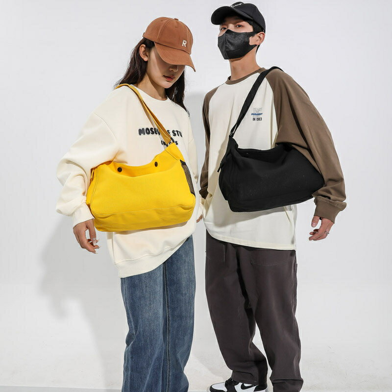 ショルダーバッグ レディース 斜め掛け 大人 軽い 軽量 小さめ かわいい おしゃれ ナイロン 通学 通勤 旅行 プレゼント ギフト(1ヶ)