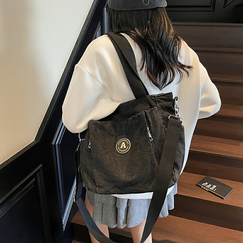 Rakuten - デニムバッグ 大きめ 斜めがけ ショルダーバッグ レディース 斜め掛けバッグ 軽量 軽い 肩掛け 手提げ バケツバッグ 軽量 通勤 通学 旅行 普段使い（1ヶ）