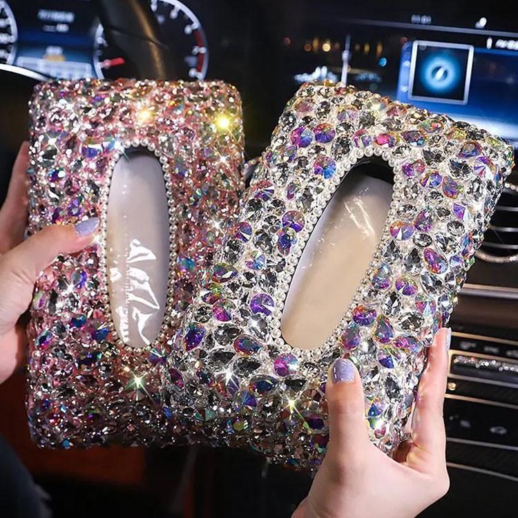 車 ティッシュ　車用ティッシュボックス 車用ティッシュカバー　置き型 ティッシュケース 便利 車用品 車載 車内便利　車内収納　アクセサリー