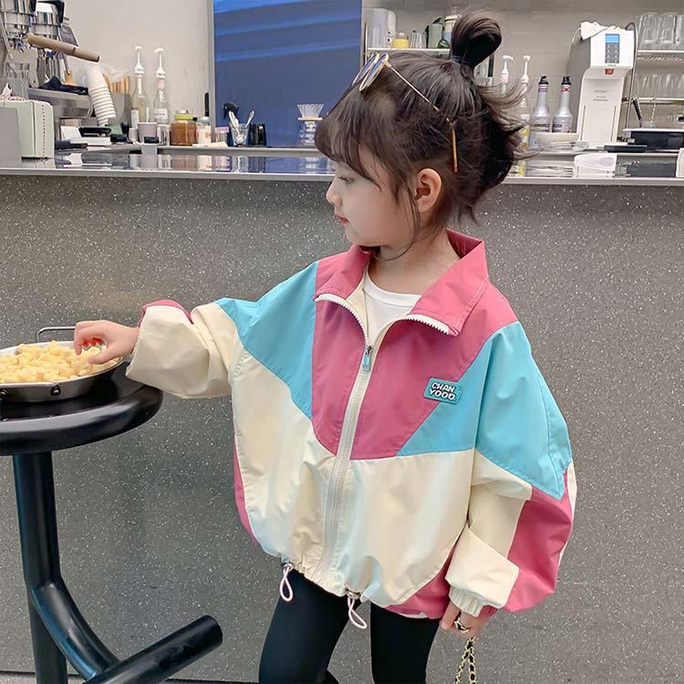 ウィンドブレーカー 子供服 春アウター キッズ服 アウター ジャンパー ブルゾン ジャケット スポーツ 春服 女の子 春秋 アウター 防風 薄手 軽量 3